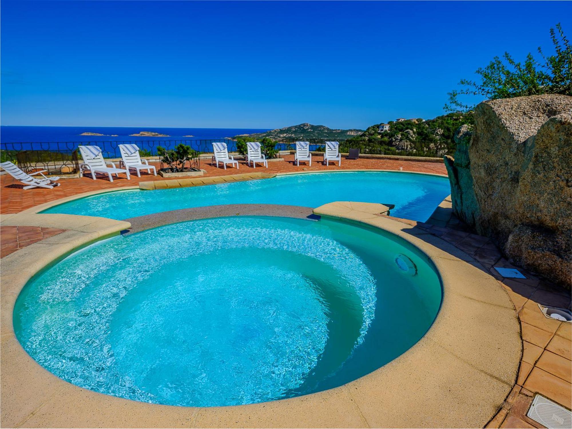 Sardinia Family Villas - Villa Carmen With Sea View And Pool Porto Cervo Extérieur photo