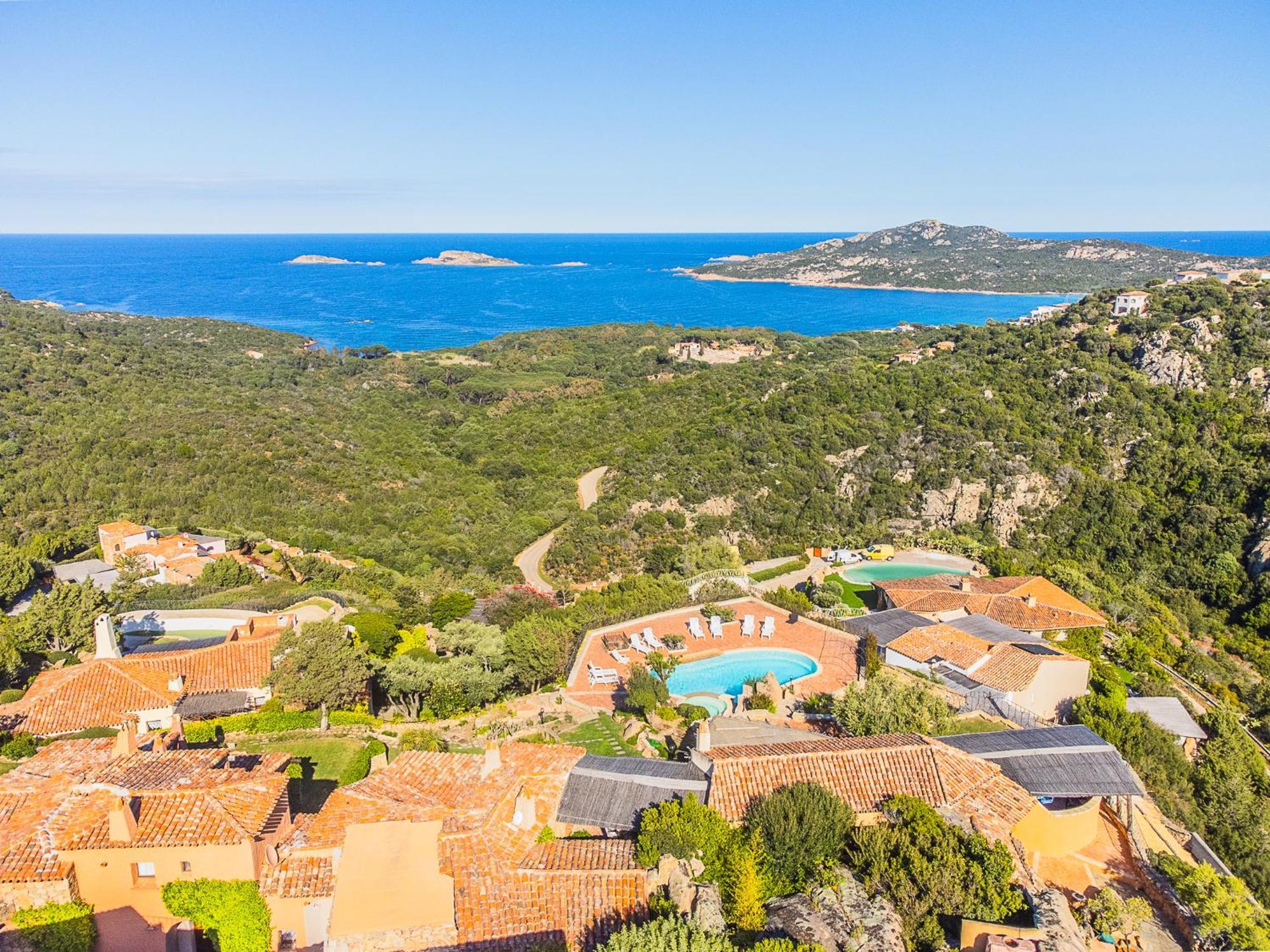 Sardinia Family Villas - Villa Carmen With Sea View And Pool Porto Cervo Extérieur photo